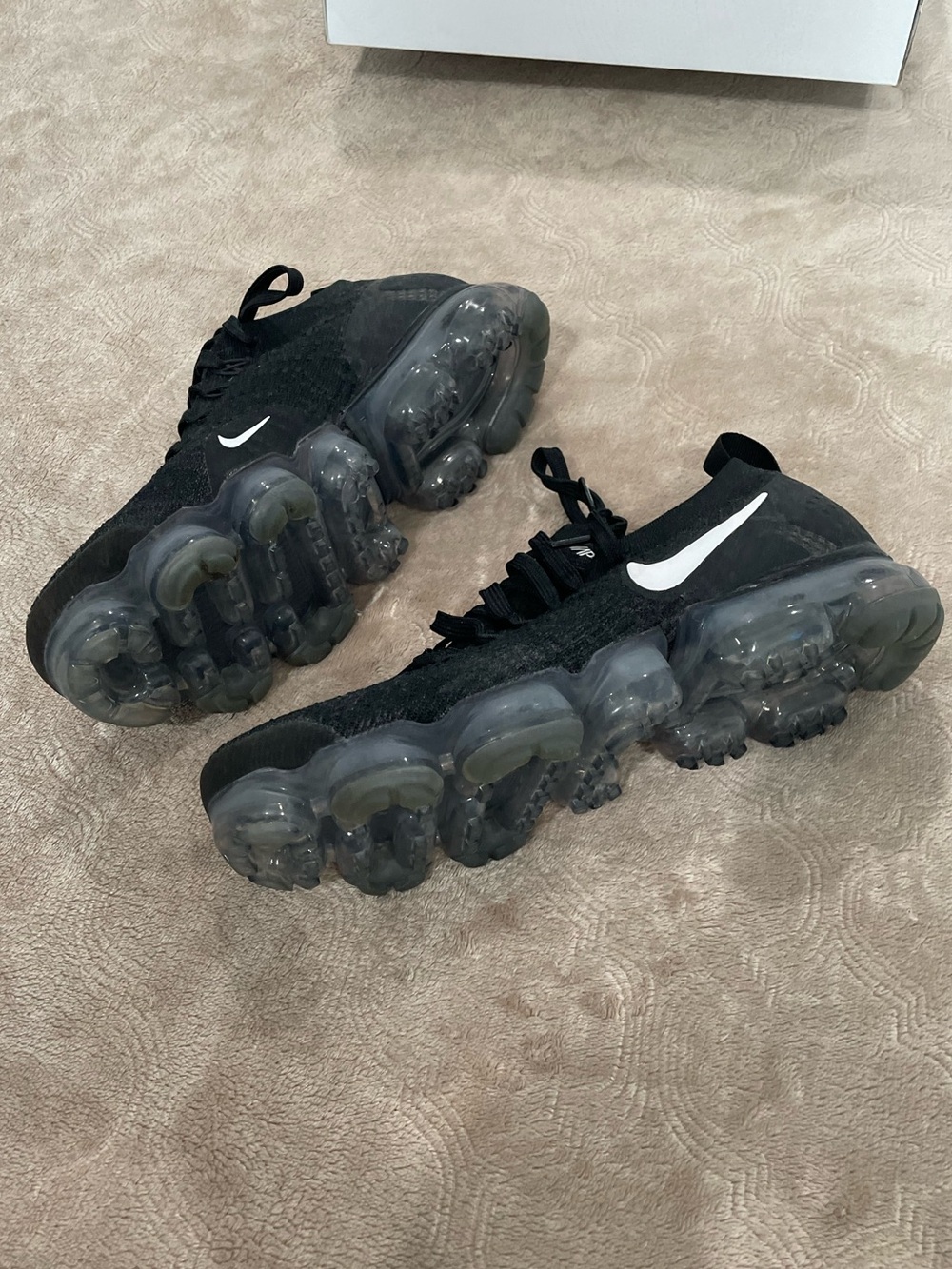 Nike Sneakers - Picture 5 of 13